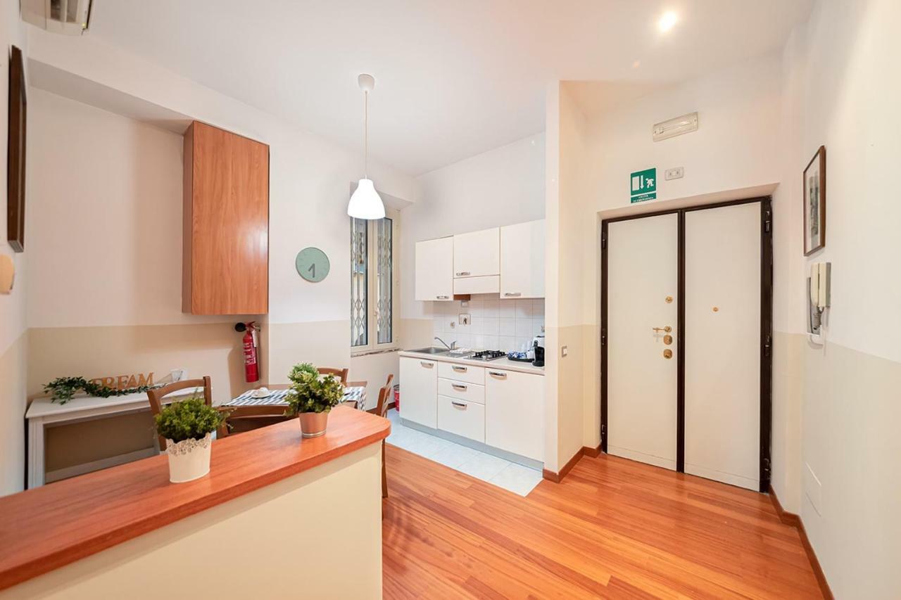 Monaco Home Catanzaro โรม ภายนอก รูปภาพ